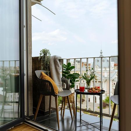 Sunny 2Br Flat - Top Location - Amazing Balcony Bucareste Exterior foto