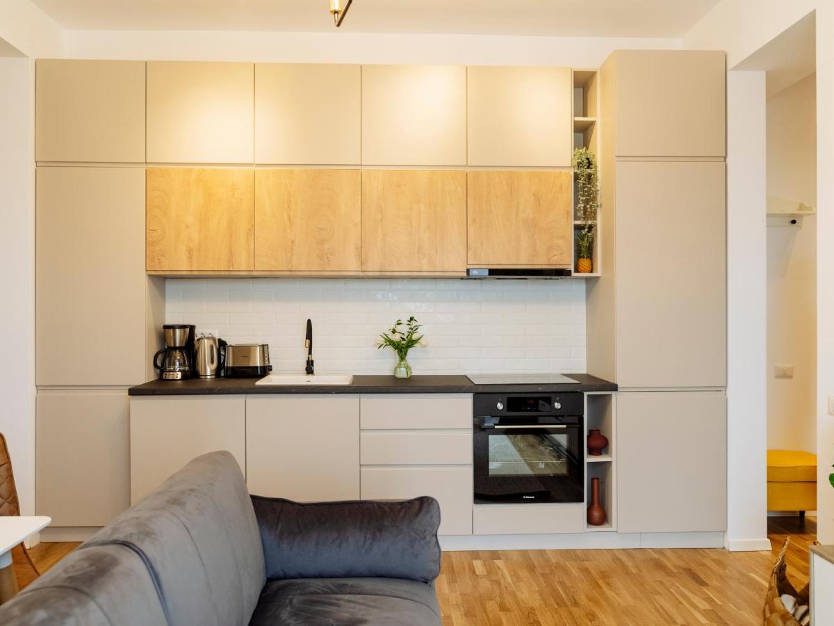 Sunny 2Br Flat - Top Location - Amazing Balcony Bucareste Exterior foto
