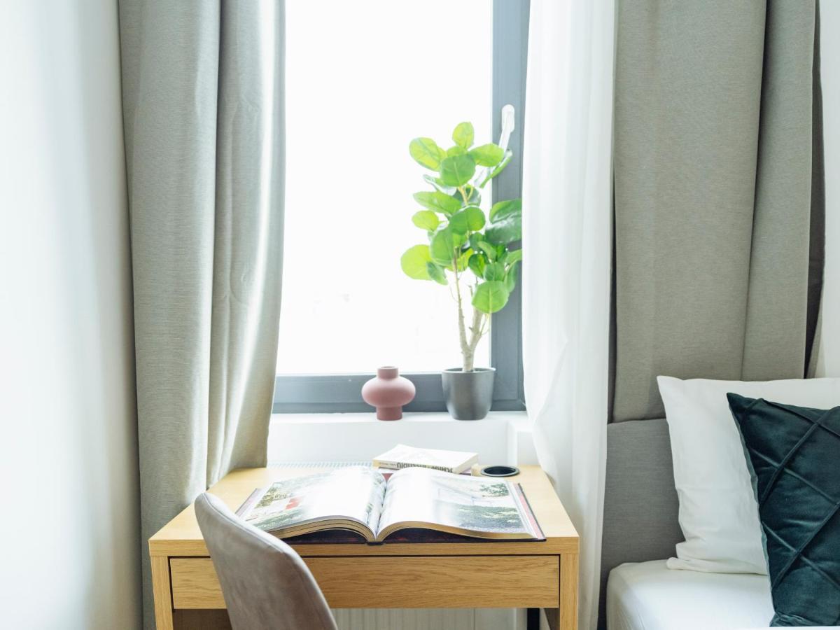 Sunny 2Br Flat - Top Location - Amazing Balcony Bucareste Exterior foto