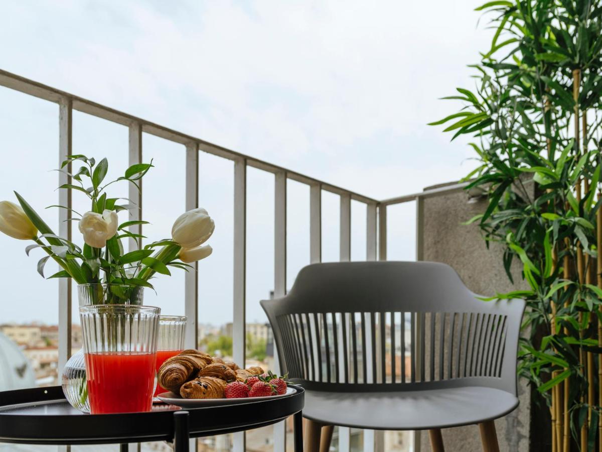 Sunny 2Br Flat - Top Location - Amazing Balcony Bucareste Exterior foto
