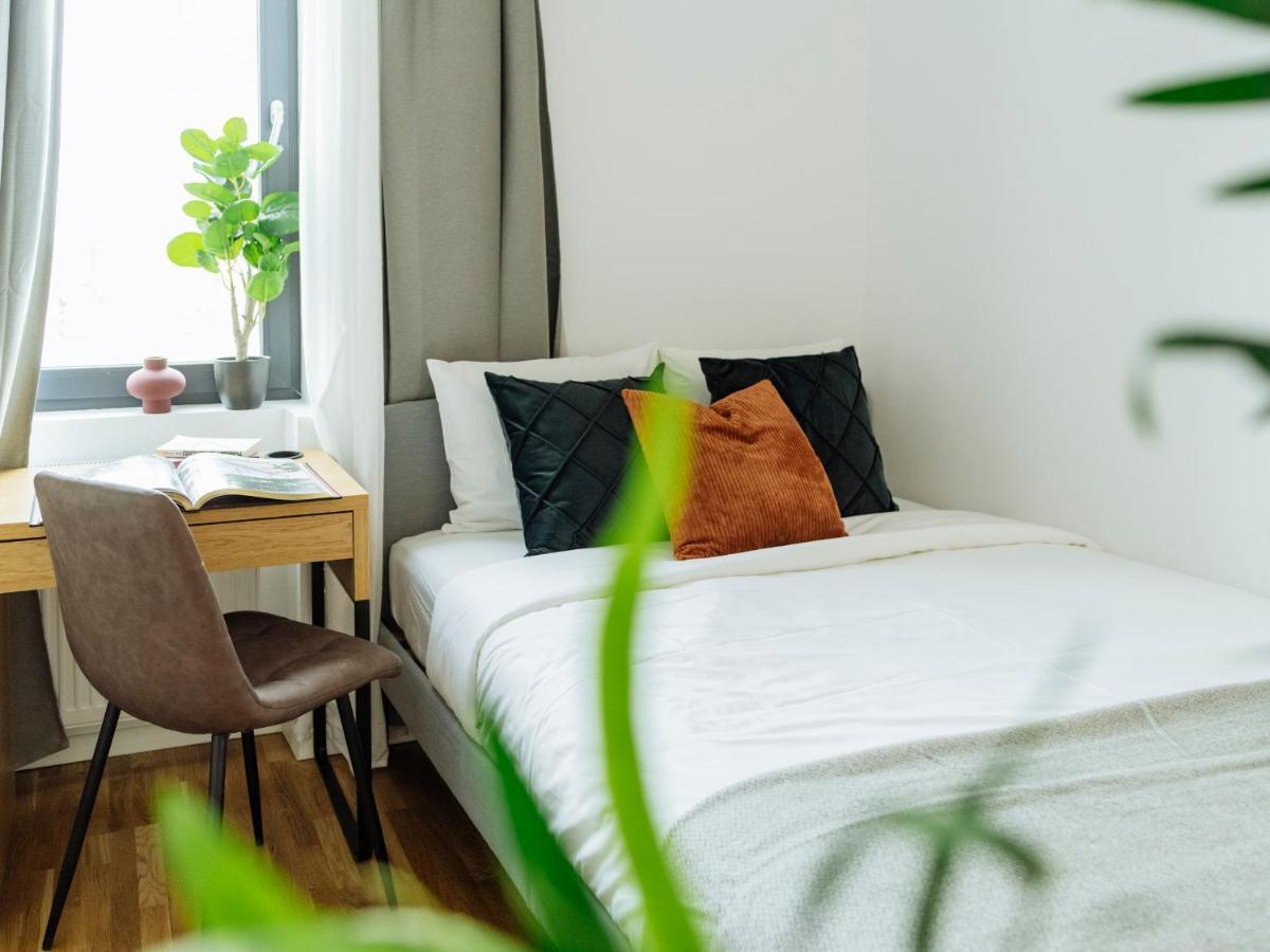 Sunny 2Br Flat - Top Location - Amazing Balcony Bucareste Exterior foto
