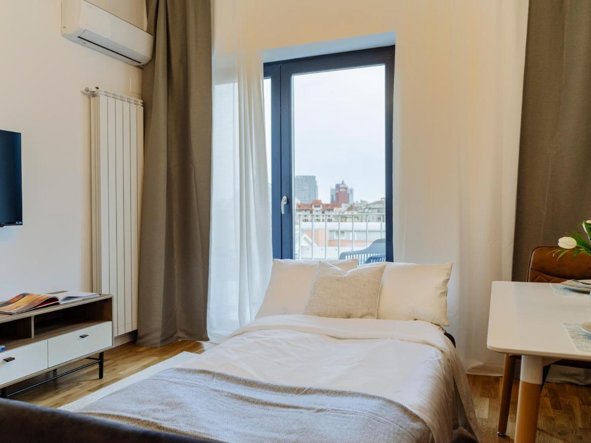 Sunny 2Br Flat - Top Location - Amazing Balcony Bucareste Exterior foto