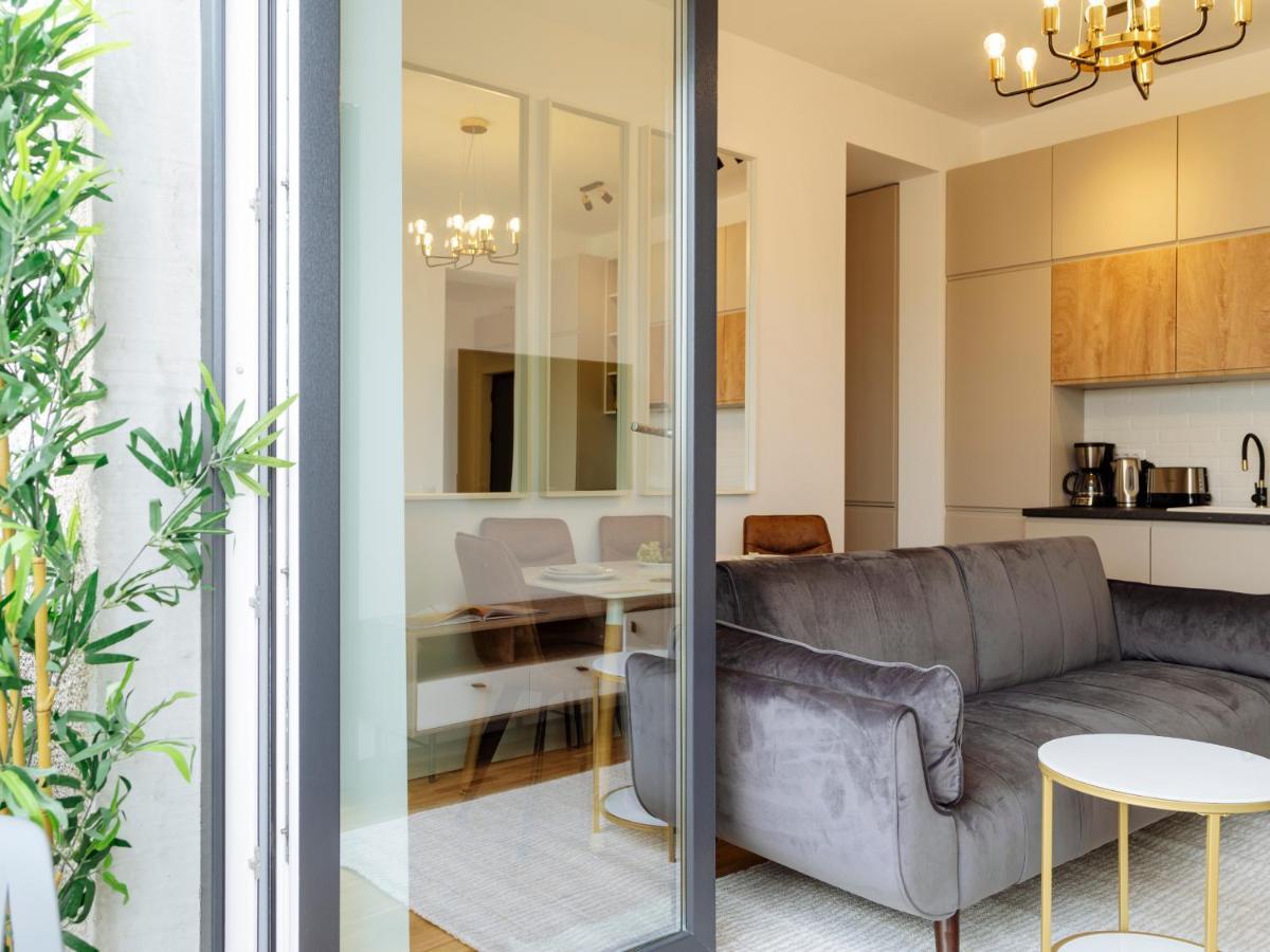 Sunny 2Br Flat - Top Location - Amazing Balcony Bucareste Exterior foto